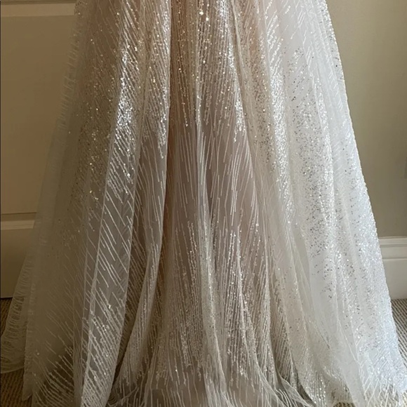 Bronx And Banco Mademoiselle Sequins Gown - Picture 3 of 8